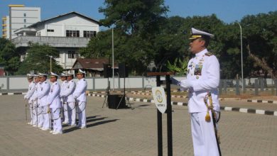Photo of Siswa Satdik-2 Makassar Khidmat Ikuti Upacara Peringatan HUT Ke-78 TNI AL
