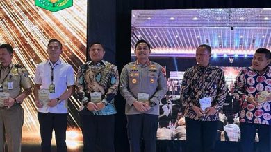 Photo of Polres Tulungagung Dapat Penghargaan Dari Menteri Tenaga Kerja RI Atas keberhasilan Ungkap PMI Ilegal