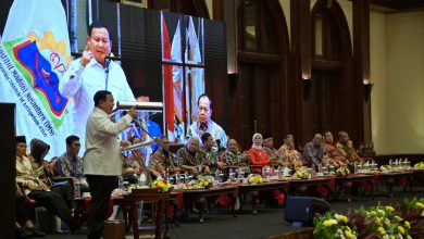 Photo of Menhan Prabowo Jadi Keynote Speaker di Seminar Nasional Kebangsaan, Jelaskan Ekonomi Pancasila