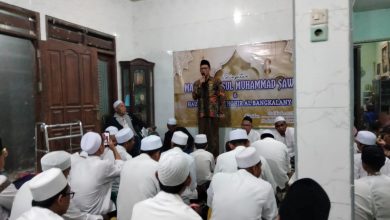 Photo of Disela kesibukan Sebagai anggota Dewan H Hamdi Sapa Warga Di Acara Maulid Nabi Muhammad SAW