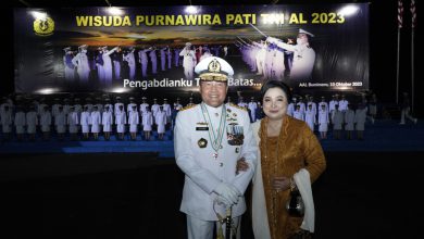 Photo of Berikan Penghormatan Kepada Purnawirawan Pati TNI AL, Wadan Kodiklatal Hadiri Upacara WPW Tahun 2023