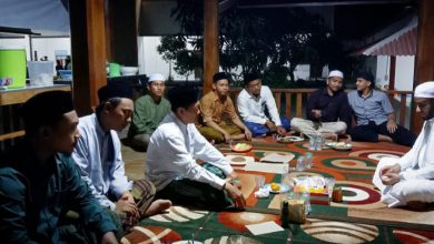 Photo of Syeikh DR. Murod Yahya bin Ali Al Yamani, Imam Masjid NAMIRA Lamongan Hadir di Pesantren Refah Islami