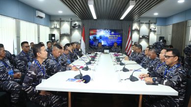 Photo of Bersama Bangun Citra Positif TNI AL, Kadispen Kodiklatal Hadiri Rakernispen TNI AL Tahun 2024