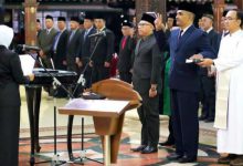 Photo of 43 Pejabat Pemkab Blitar Dimutasi Mendadak Oleh Mak Rini