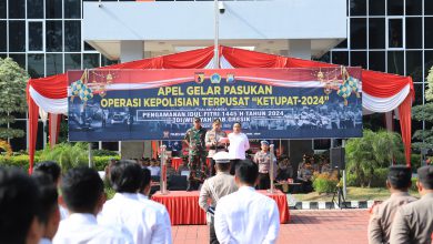 Photo of Polres Gresik Gelar Pasukan Operasi Ketupat Semeru 2024, Siapkan 4 Pospam dan Posyan Bunder