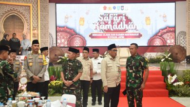 Photo of Dankodiklatal Ikuti Safari Ramadhan Bersama Panglima TNI dan Kapolri