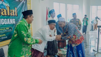 Photo of Hadiri Halal Bihalal MWCNU Balongpanggang, Gus Yani Ajak Manfaatkan Islamic Center