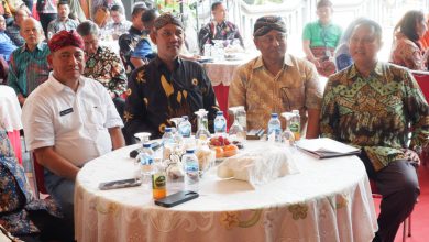 Photo of Sego Pecel Magetan: Kuliner Otentik yang Mencuri Perhatian di Pameran Produk Unggulan TMII