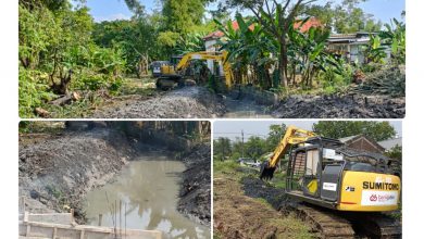 Photo of Normalisasi Irigasi Dusun Pengampon, Langkah Tepat & Efektif Memperlancar Pengairan