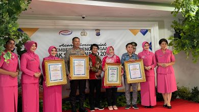 Photo of Kak Seto Award 2024, Bupati Yani Raih Titel Bupati Sahabat Anak Dan Diapresiasi Atas Turunnya Angka Stunting Di Gresik