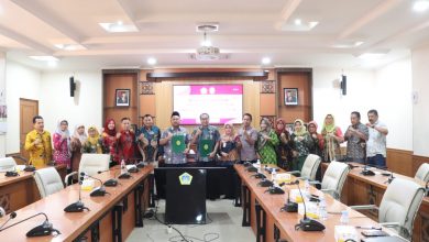 Photo of Bupati Fandi Akhmad Yani Jalin Kerja Sama Dengan Pengadilan Agama Gresik Terkait Perempuan Dan Anak.