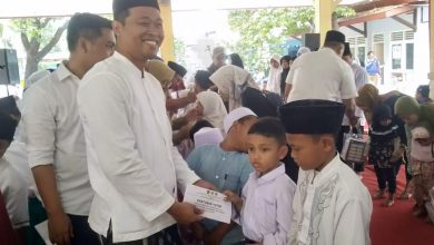 Photo of Peringati Tahun Baru Islam 1 Muharram 1446H/2024, KUA, MUI Dan Kecamatan Kebomas Gelar Santunan Anak Yatim-Piatu