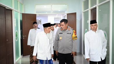 Photo of Perkuat Kamtibmas, Kapolres Gresik AKBP Arief Kurniawan silaturahmi ke kantor MUI