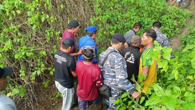 Photo of TNI AL Serda Imam dan Serda Tekun Bersama Masyarakat Temukan Korban Tenggelam di Sungai Hebring