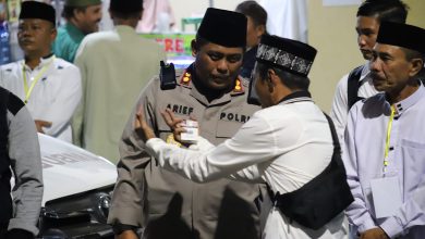 Photo of Gresik Bersholawat di Pulau Bawean Berjalan Lancar, Aman dan Kondusif