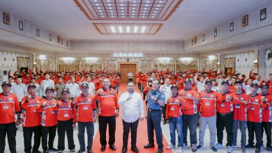 Photo of Aksi Sigap: Bupati Fandi Akhmad Yani Kukuhkan dan Bina Relawan Pemadam Kebakaran Kabupaten Gresik