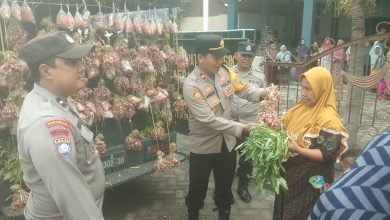 Photo of Jumat Berbagi: Menebar Kebaikan di Tengah Masyarakat