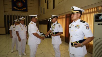 Photo of Sukses Jalani Pendidikan, Wadan Kodiklatal Tutup Diklapa-33, Dikmatra-2 dan Dikaplikasi-2 TNI AL