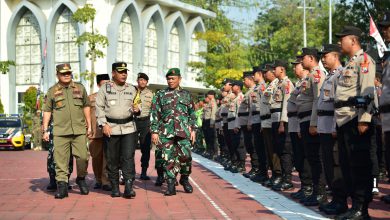 Photo of Polres Gresik Gelar Pasukan Operasi Mantap Praja Semeru 2024