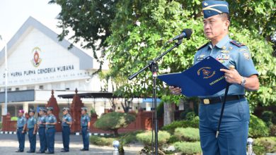 Photo of Perkuat Rasa Nasionalisme, Kodiklatal Gelar Upacara Bendera Hari Senin