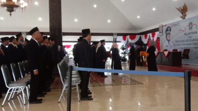 Photo of Pelantikan dan Pengambilan Sumpah Jabatan 10 Pejabat Pimpinan Tinggi Pratama