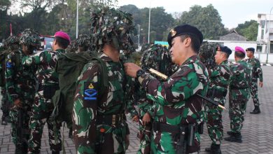 Photo of Dansatdik – 2 Kodiklatal Sematkan Brevet Angkutan Kepada Siswa Kejuruan Angkutan