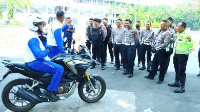 Photo of Dorong Keselamatan Berkendara, Polres Gresik Gelar Pelatihan Safety Riding Bersama MPM Honda Jatim