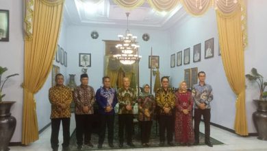 Photo of Perhutani KPH Blitar Hadiri Serah Terima Fisik Bupati Blitar kepada PJ Bupati Blitar