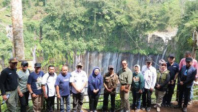 Photo of Destinasi Wisata “Panorama Grojokan Sewu” Pronojiwo Resmi Beroperasi