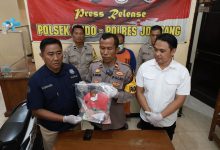 Photo of Curi Uang  Rp 107 Juta untuk Judi Sabung Ayam, Pelaku Diringkus Polisi