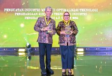 Photo of Terapkan Teknologi Berbasis Industry 4.0,SIG Raih Dua Penghargaan INDI 4.0 Tahun 2024 dari Kementerian Perindustrian