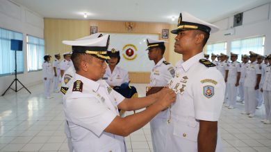 Photo of Siap Hadapi Tantangan Modernisasi Alutsista, 48 Perwira TNI AL Lulus Dikspespa Teknik, Personel dan Hukum