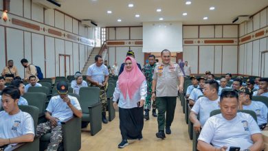 Photo of Plt Bupati Gresik Ajak Pemuda Optimalkan Perangi Rokok Illegal