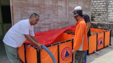 Photo of Bantu Air Bersih ke Masyarakat, Pemdes Boteng – Menganti Datangkan Air Bersih dari BPBD