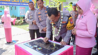 Photo of Kapolres Lumajang Resmikan Taman Lalu Lintas Dan Gedung TK Kemala Bhayangkari 23 Lumajang