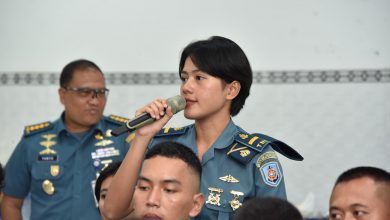 Photo of Perwira Korps Hukum TNI AL Wilayah Surabaya Terima Pembekalan Kadiskum AL