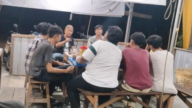 Photo of Dengar Aspirasi dan Bina Generasi Muda, Pemerintah Desa Prambangan Gelar Ngopi Bareng Karang Taruna