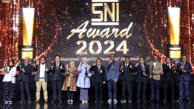 Photo of Konsistensi Jaga Kualitas dan Mutu Semen,SIG Raih Peringkat Emas Penghargaan SNI Award 2024