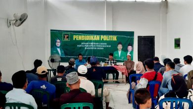 Photo of Tingkatkan Kapasitas Kader, DPRD Fraksi PPP, Imam Syaifudin,S.H, Berikan Pendidikan Politik Kepada Para Kader