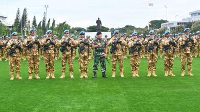 Photo of Komandan Puspenerbal Hadiri Pelepasan 120 personel Satgas MTF TNI Kontingen Garuda XXVIII-P UNIFIL