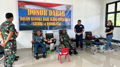 Photo of Peringati HUT ke-1 Satdik 4 Manado Kodiklatal Gelar Baksos Donor Darah
