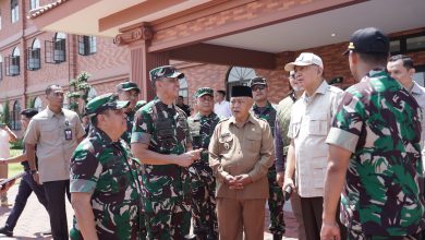 Photo of Menhan Didampingi Pangdam V Brawijaya Melaksanakan Kunjungan ke SMA Taruna Nusantara Malang