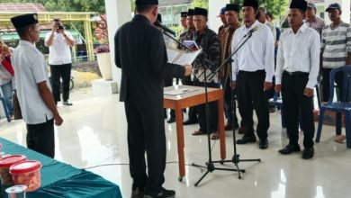 Photo of Pelantikan BPD PAW Desa Banjaragung Oleh Camat Balongpanggang
