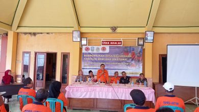 Photo of BPBD Provinsi Jatim Tetapkan Desa Watuagung Mengare Bungah sebagai Desa Tangguh Bencana