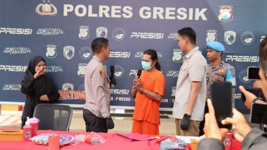 Photo of Kapolres Gresik Ungkap Kasus Ayah Tiri Setubuhi Anak Sambung di Wringinanom