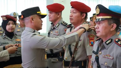 Photo of Polres Gresik Gelar Serah Terima Jabatan Kasat Resnarkoba dan Kasat Tahti Polres Gresik