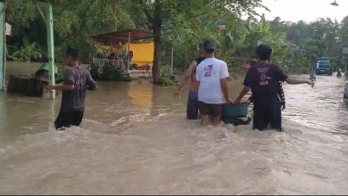 Photo of Luar Biasa Kalilamong Meluap Desa Dapet Banjir Total 3 Dusun Terendam Air