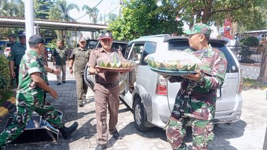 Photo of Beginilah Danramil dan Muspika Balongpanggang Rayakan HUT Bhayangkara Bersama Polsek