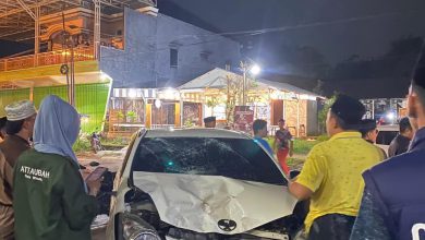 Photo of Kecelakaan Ayla Vs Vario, Dua Pelajar Masuk Rumah Sakit