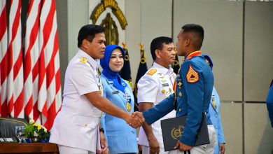 Photo of Ditutup Kasal, Komandan Puspenerbal Hadiri Tupdik dan Wisuda Sarjana Taruna AAL Angkatan ke-70 dan 71 TA. 2025